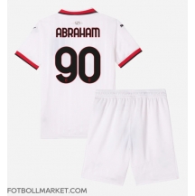 AC Milan Tammy Abraham #90 Replika Bortatröja Barn 2024-25 Kortärmad (+ byxor)