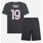 AC Milan Theo Hernandez #19 Replika Tredjetröja Barn 2024-25 Kortärmad (+ byxor)