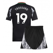 Arsenal Leandro Trossard #19 Replika Bortatröja Barn 2024-25 Kortärmad (+ byxor)