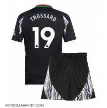 Arsenal Leandro Trossard #19 Replika Bortatröja Barn 2024-25 Kortärmad (+ byxor)