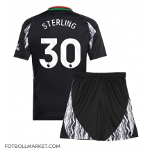 Arsenal Raheem Sterling #30 Replika Bortatröja Barn 2024-25 Kortärmad (+ byxor)