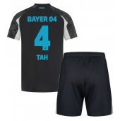 Bayer Leverkusen Jonathan Tah #4 Replika Tredjetröja Barn 2024-25 Kortärmad (+ byxor)