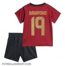 Belgien Johan Bakayoko #19 Replika Hemmatröja Barn EM 2024 Kortärmad (+ byxor)