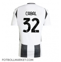 Juventus Juan Cabal #32 Replika Hemmatröja 2024-25 Kortärmad