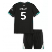 Liverpool Ibrahima Konate #5 Replika Bortatröja Barn 2024-25 Kortärmad (+ byxor)