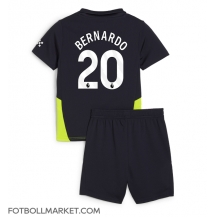 Manchester City Bernardo Silva #20 Replika Bortatröja Barn 2024-25 Kortärmad (+ byxor)