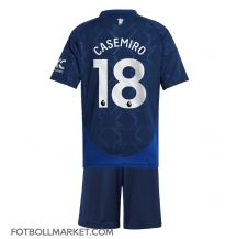 Manchester United Casemiro #18 Replika Bortatröja Barn 2024-25 Kortärmad (+ byxor)