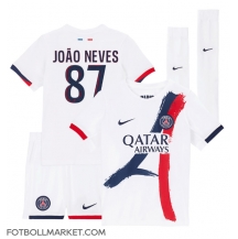 Paris Saint-Germain Joao Neves #87 Replika Bortatröja Barn 2024-25 Kortärmad (+ byxor)