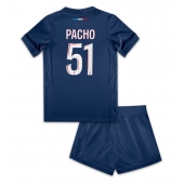 Paris Saint-Germain Willian Pacho #51 Replika Hemmatröja Barn 2024-25 Kortärmad (+ byxor)