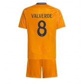 Real Madrid Federico Valverde #8 Replika Bortatröja Barn 2024-25 Kortärmad (+ byxor)