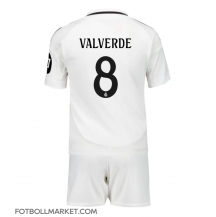 Real Madrid Federico Valverde #8 Replika Hemmatröja Barn 2024-25 Kortärmad (+ byxor)