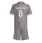 Real Madrid Federico Valverde #8 Replika Tredjetröja Barn 2024-25 Kortärmad (+ byxor)