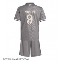 Real Madrid Kylian Mbappe #9 Replika Tredjetröja Barn 2024-25 Kortärmad (+ byxor)