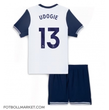 Tottenham Hotspur Destiny Udogie #13 Replika Hemmatröja Barn 2024-25 Kortärmad (+ byxor)